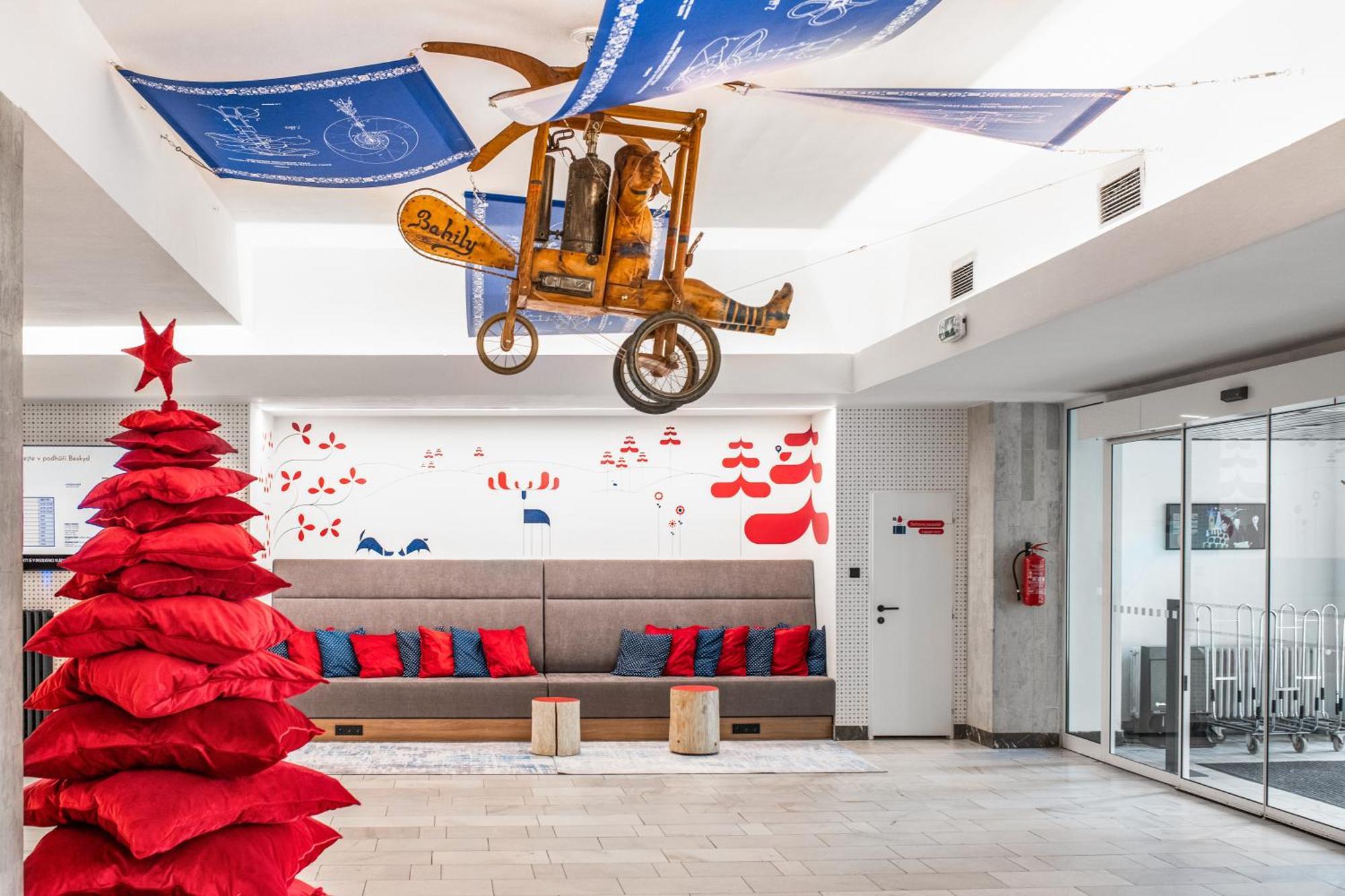 Hotel Ibis Styles Relax Rožnov pod Radhoštěm Exterior foto